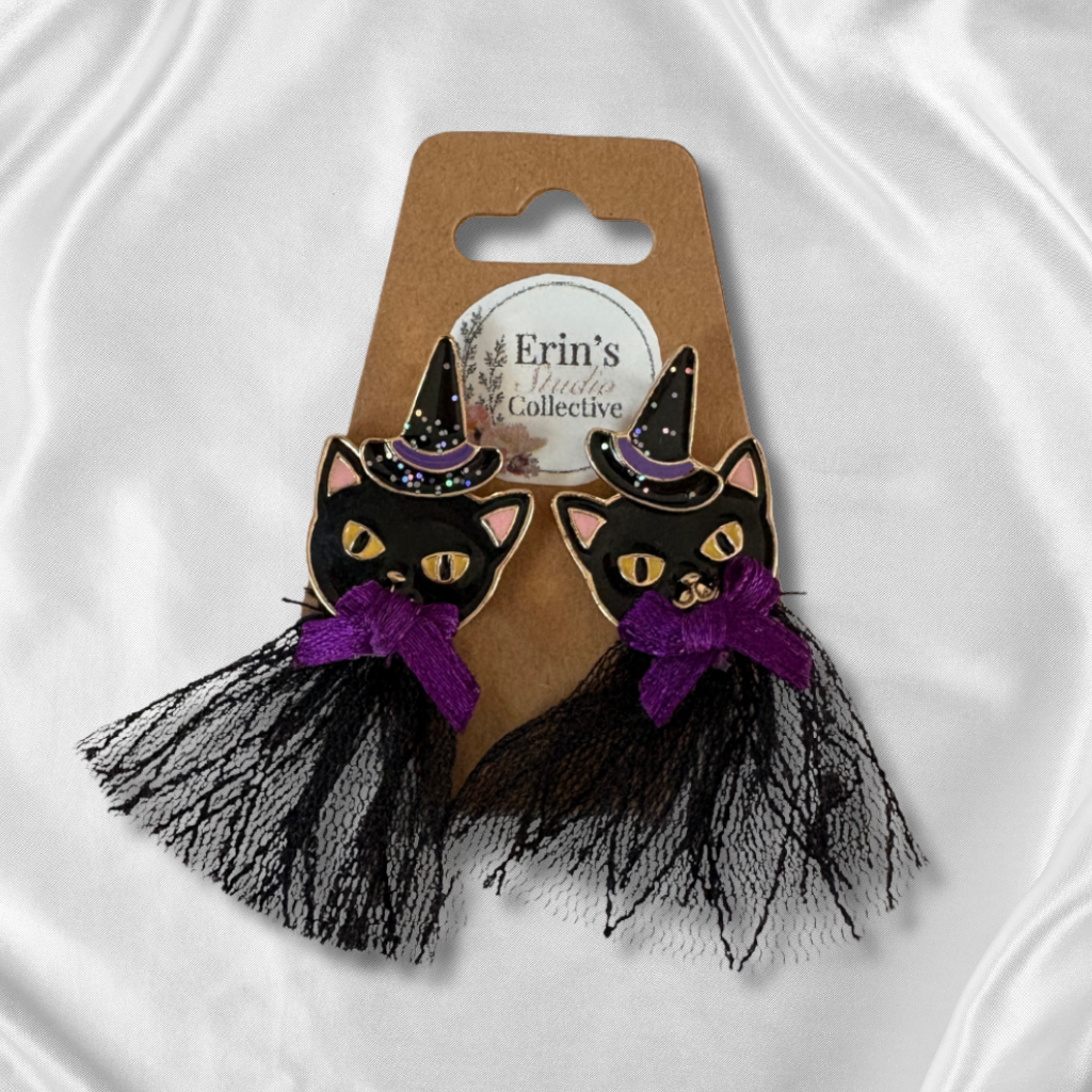 Black Cat Witch Halloween Gift Set – Dangle Earrings, Haunted Woods Candle, 3-Card Tarot Reading, Wooden Ouija Board Matchbox, Grim Reaper Sticker & Light-Up Ghost for Halloween Enthusiasts