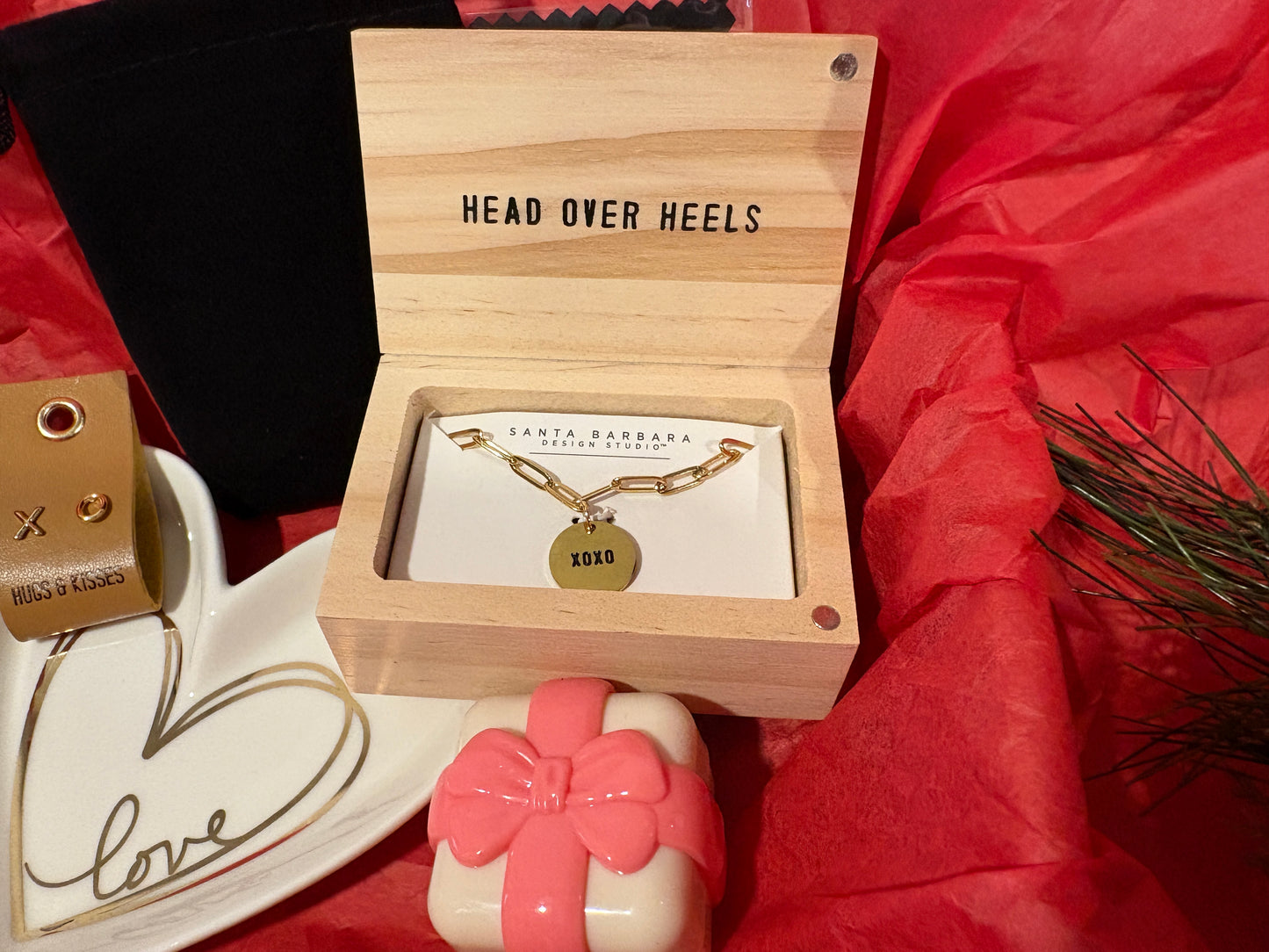 XO Love Gift Set - Perfect Gift For The Woman You Love