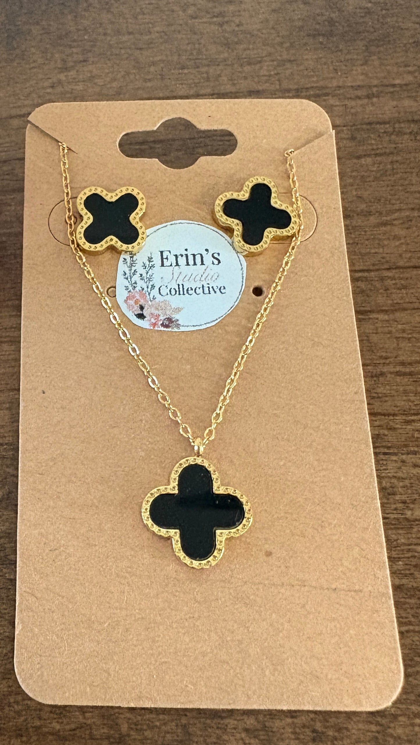 Golden Noir Jewelry Set - Effortless Glamour, Ready to Give