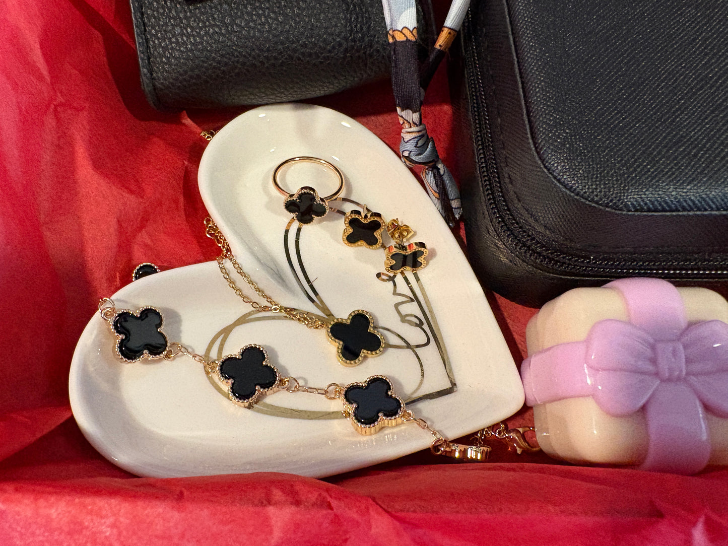 Golden Noir Deluxe Holiday Gift Set - Gold & Black Quatrefoil Jewelry Gift Set