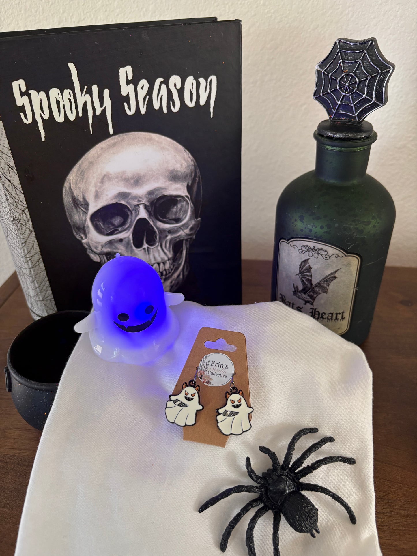 Halloween Earrings - Spooky Ghost w/ Knife Dangle Earrings