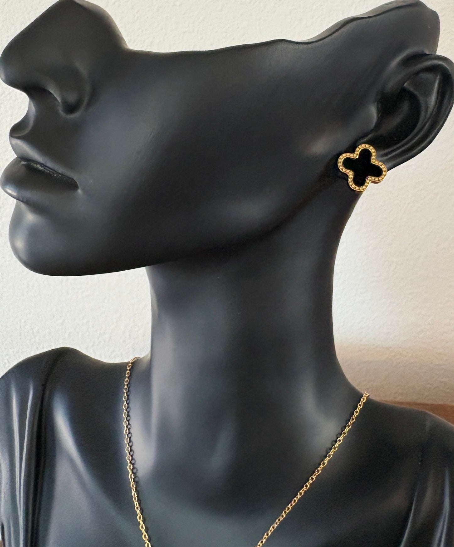 Black & Gold Quatrefoil Earring/Necklace Jewelry Gift Set
