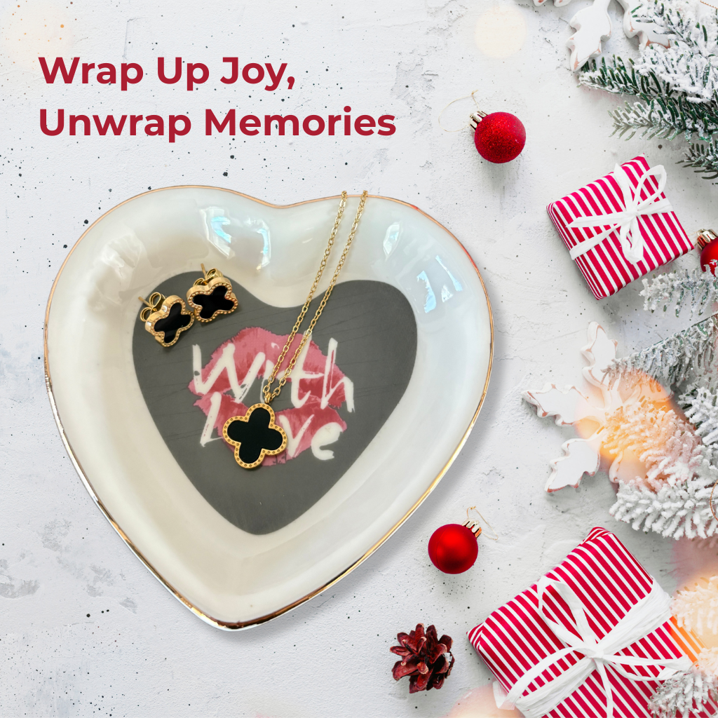 Black & Gold Quatrefoil Earring/Necklace Jewelry Gift Set