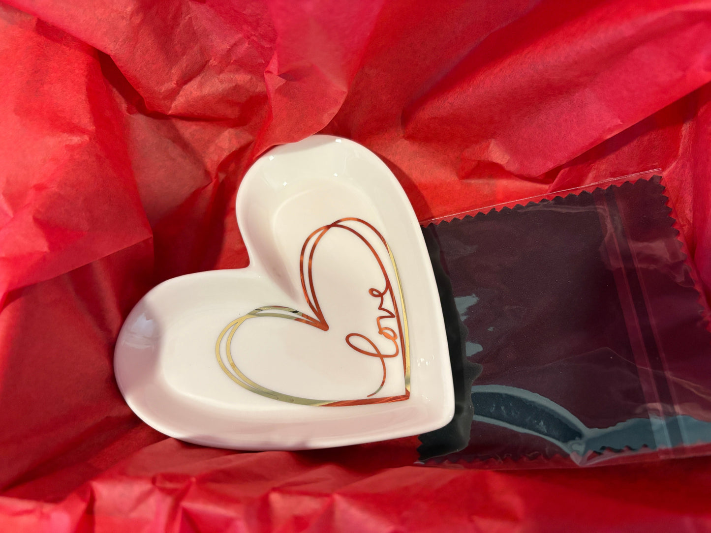 Modern Muse Holiday Gift Set in Gold - Thoughtful Holiday Gifts