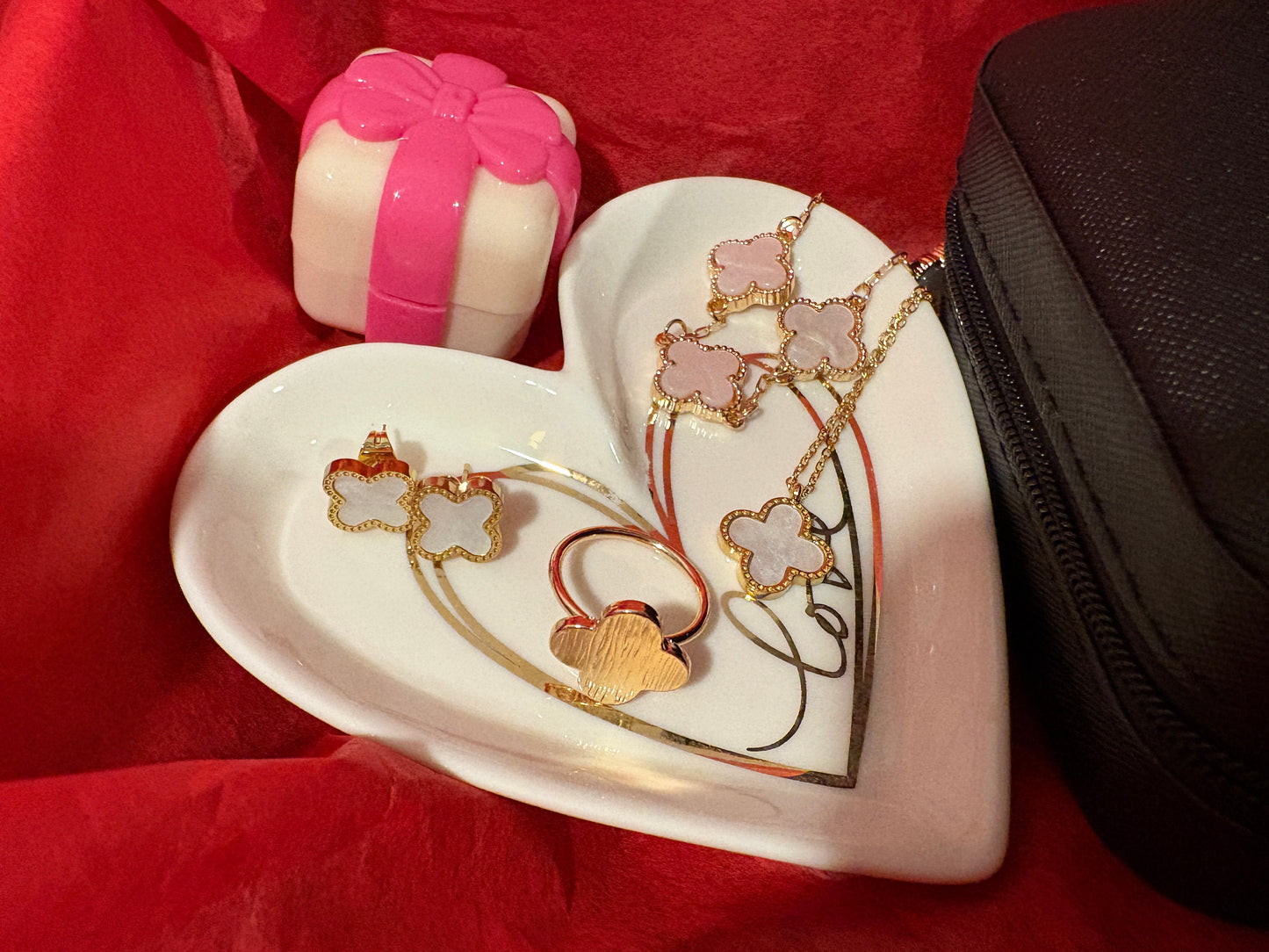 Golden Radiance Deluxe Holiday Gift Set- Perfect Gift for any occasion