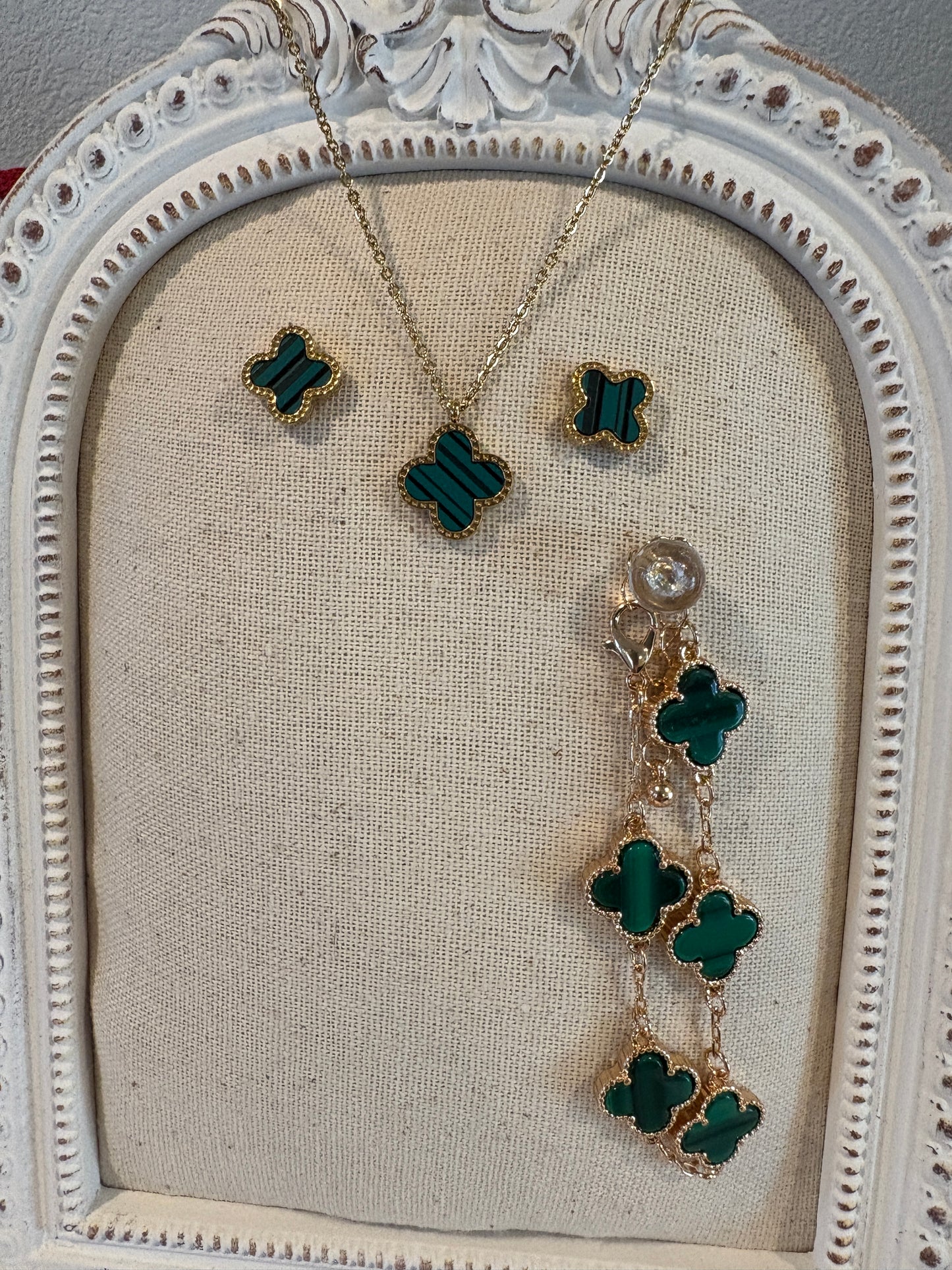 Green Goddess Quatrefoil Deluxe Holiday Gift Set - Perfect for Every Occasion Gifting