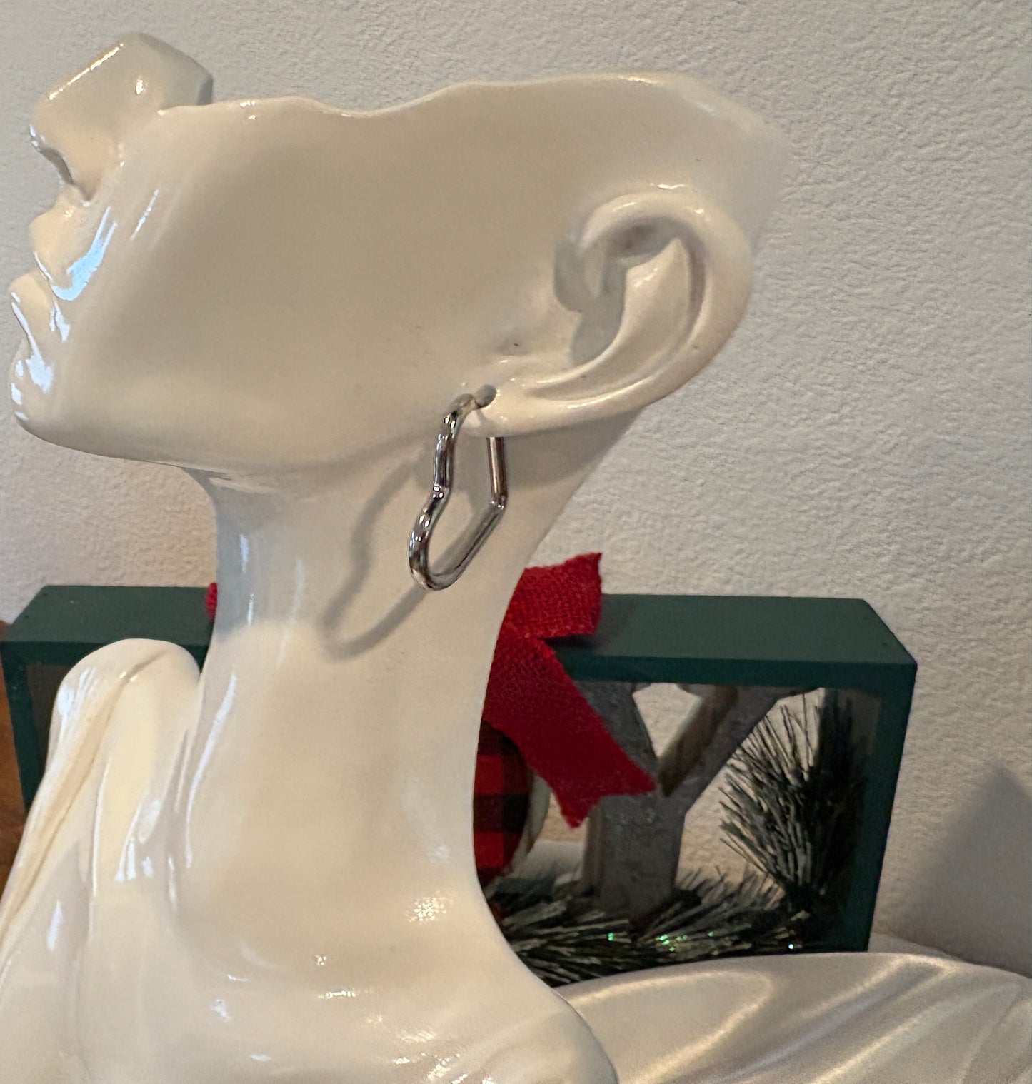 Holiday Heart Gift Set in Silver - Heartfelt Gifts - Wrapped and Ready to Give