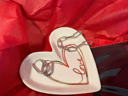 Modern Muse Holiday Gift Set in Silver - Give Gifts That Create Memories