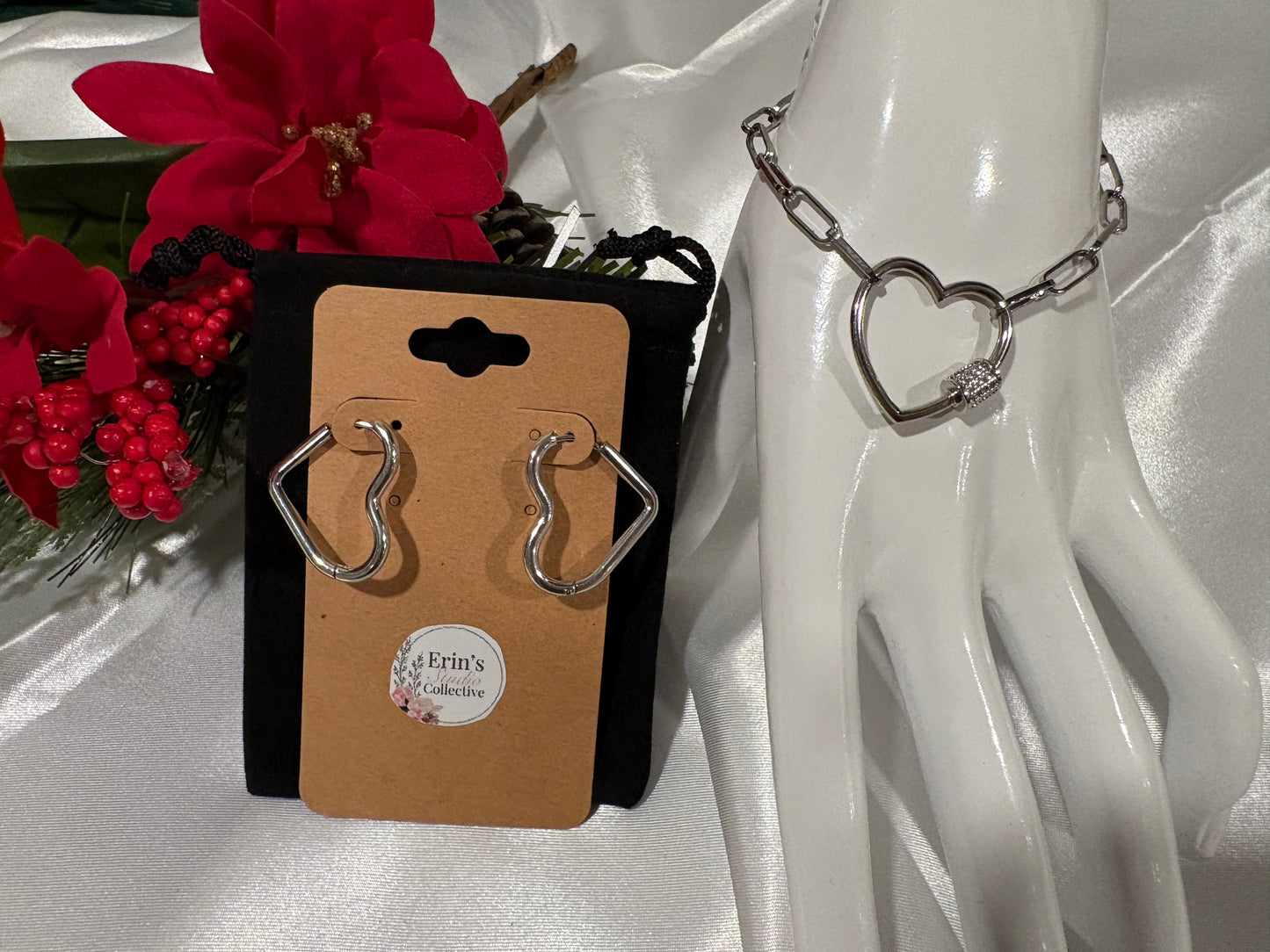 Holiday Heart Jewelry Set in Silver - Wrapped in love, ready to give