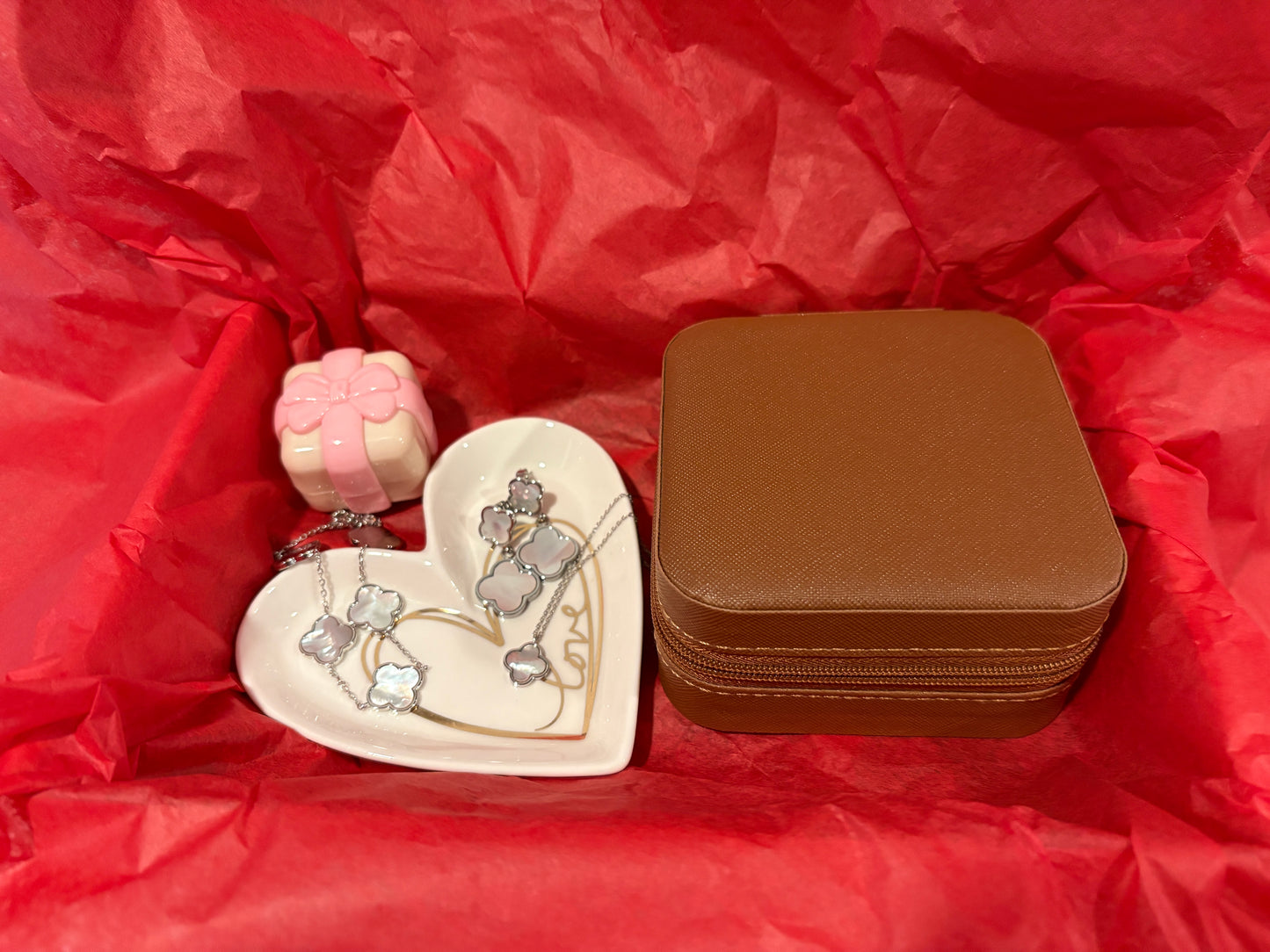 Silver Radiance Holiday Gift Set - Holiday Gifts That Shine