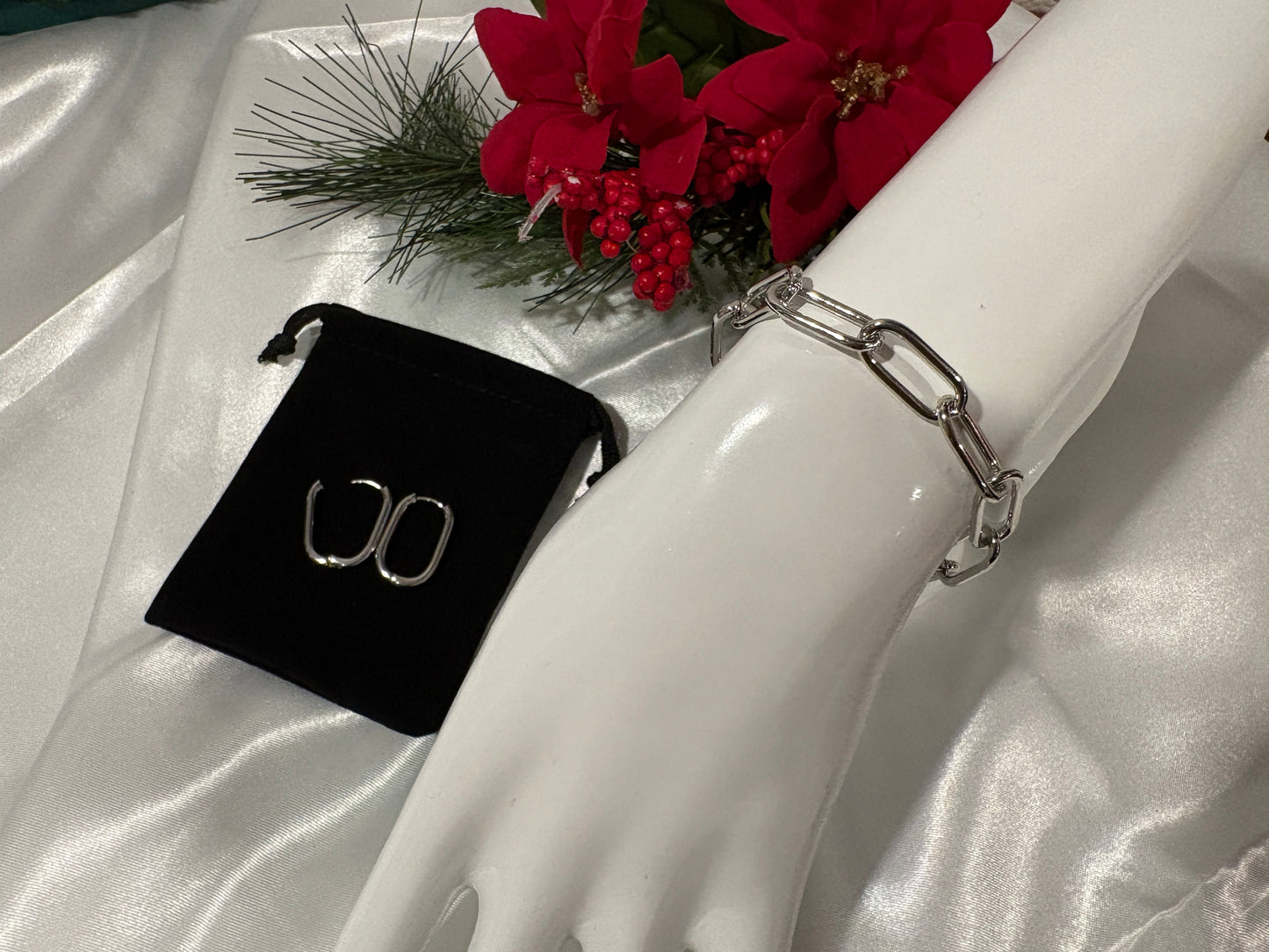 Modern Muse Gift Set in Silver - Making Memories One Gift at a Time